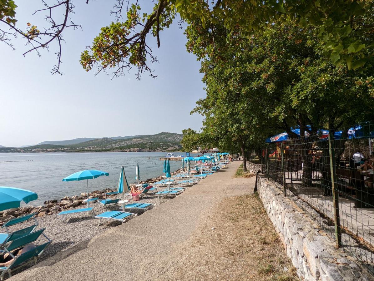 Apartments Klenovica Jadranka Cacic エクステリア 写真